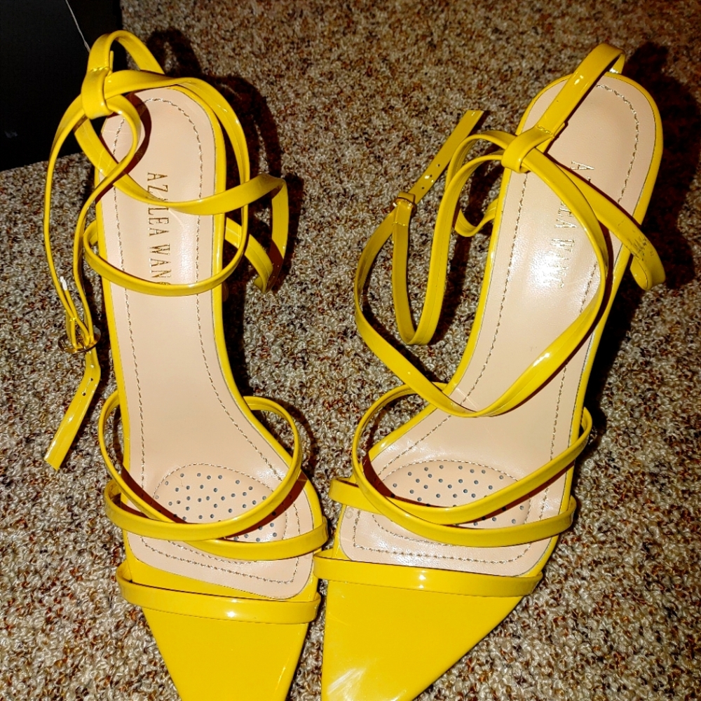 Brand new women sandal